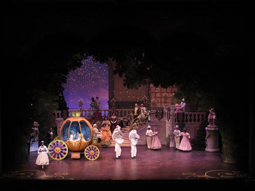 Rodgers and Hammerstein's Cinderella