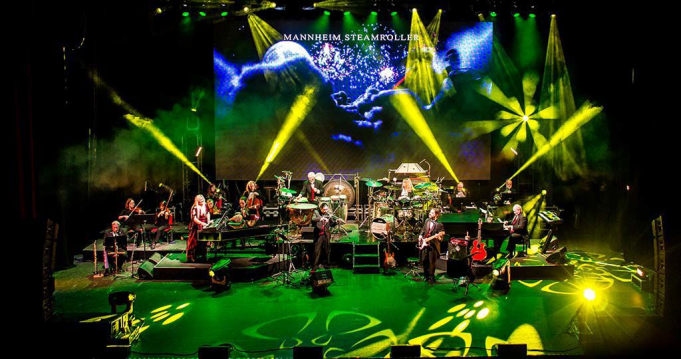 Mannheim Steamroller Christmas